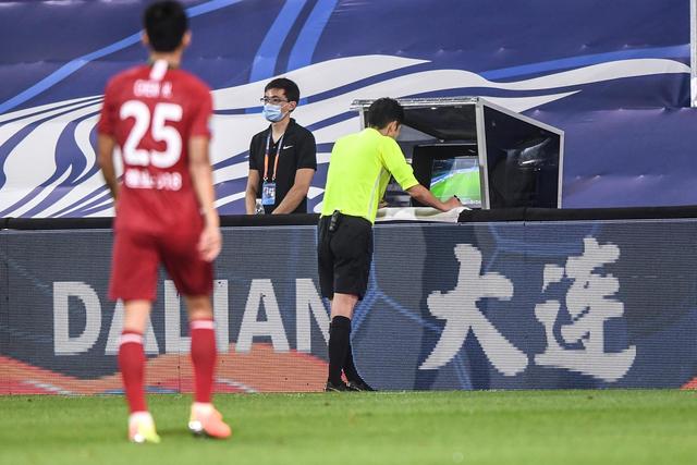 卡塔尔0比5不敌阿联酋 6场比赛丢17球超越国足